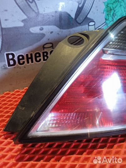 Фонарь задний правый Opel Astra