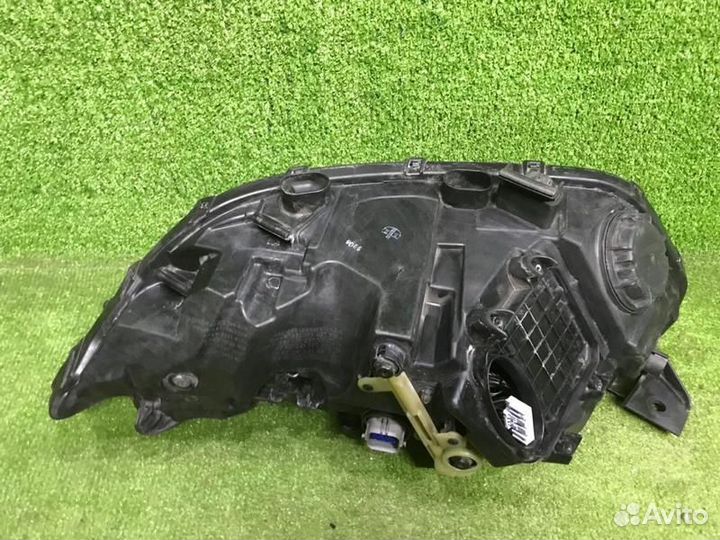 Фара правая Genesis G90