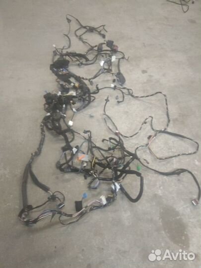 Проводка салона Рено Санандеро 2 МКПП