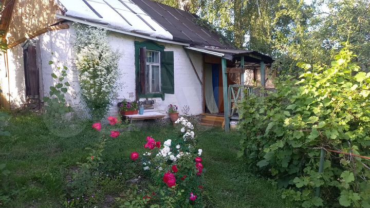 Дом 10 м² на участке 7 сот.