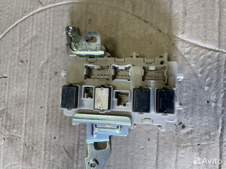 Блок предохранителей Nissan X-Trail T32