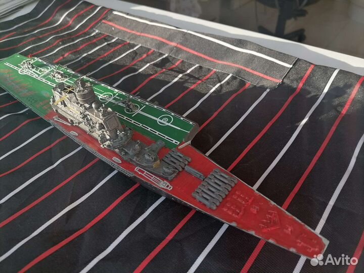 Сборная модель авианосца баку 103