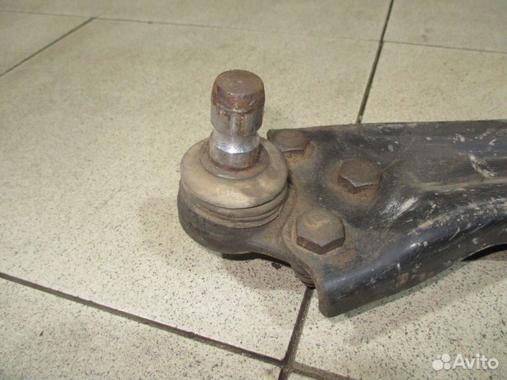 Рычаг передний левый Chevrolet Cobalt 2