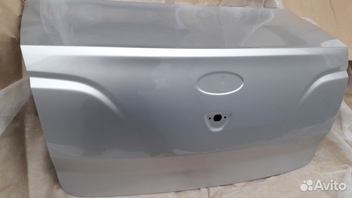 Крышка багажника ваз 2190 Гранта в цвет