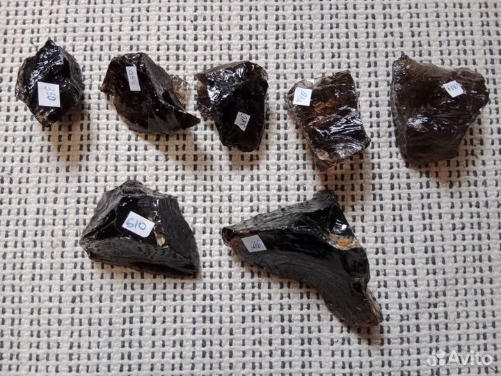 Дымчатый кварц необработанный