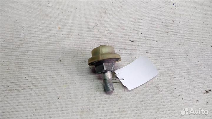 Регулятор давления топлива Toyota Avalon MCX10