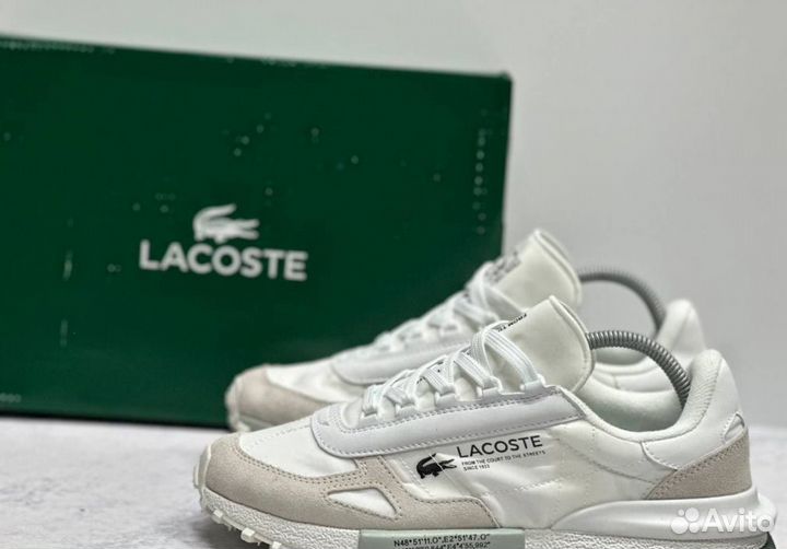 Кроссовки Lacoste эргономичные