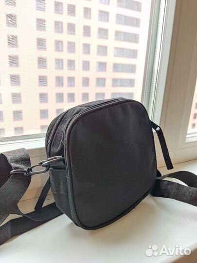 Барсетка Carhartt