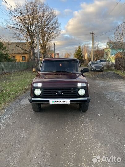 LADA 4x4 (Нива) 1.7 МТ, 2011, 145 000 км