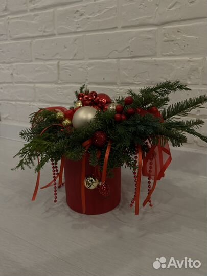 Новогодняя композиция из нобилиса