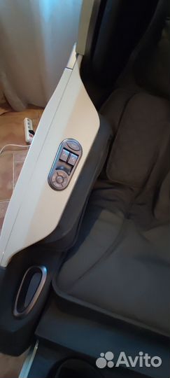 Массажное кресло SkyLiner 2 от Casada