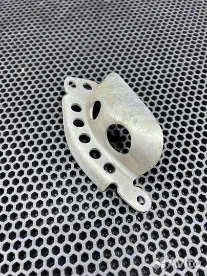 Защита крышки двигателя Yamaha WR 450F 2005-2006