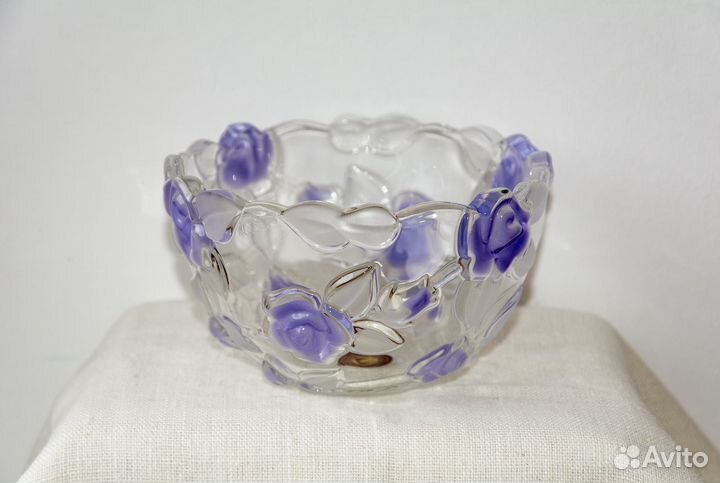 Посуда импортная: хрусталь, цветное стекло