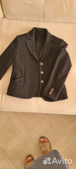 Пиджак и блузки школьные