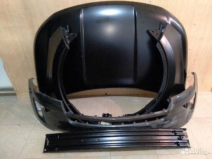 Передняя часть передняя Ford Explorer 5 U502 2020