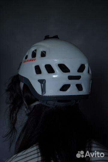 Каска для альпинизма / скалолазания mammut