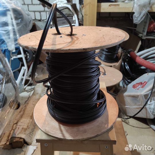 Кабель UTP 4PR 24AWG CAT5e 305м outdoor + трос*1