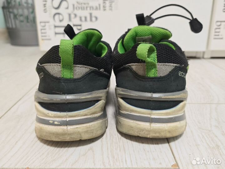 Кроссовки на мальчика 38 Ессо