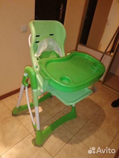 Стульчик для кормления