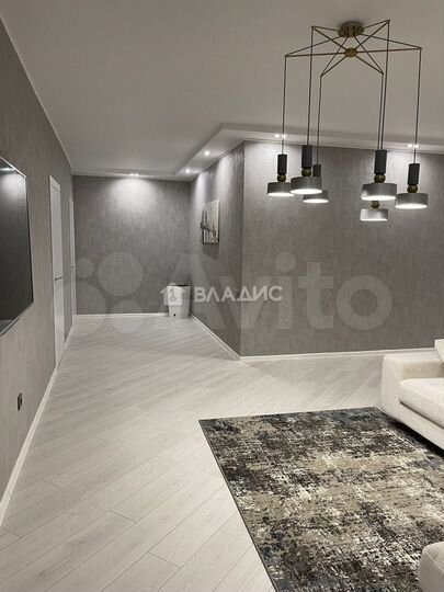 3-к. квартира, 107 м², 5/17 эт.