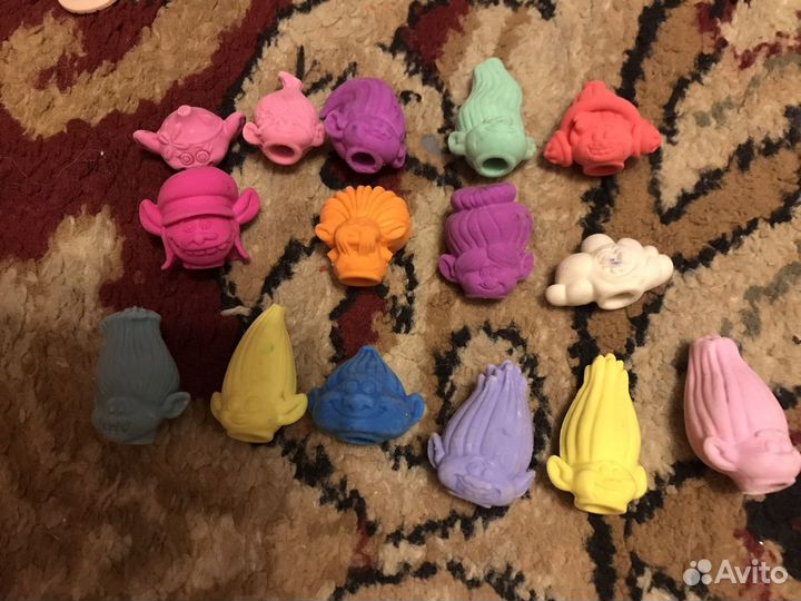 Игрушки киндеры