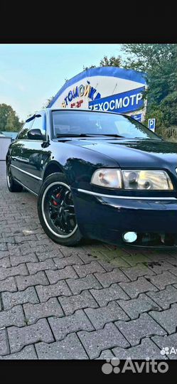 Audi A8 2.8 AT, 1995, 342 000 