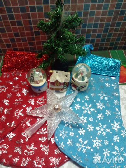 Новогодние украшения