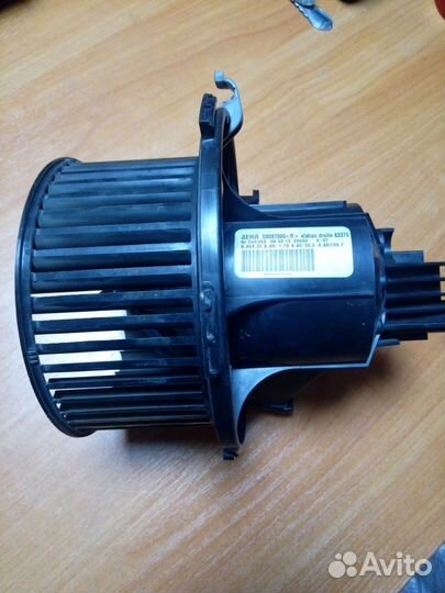 Вентилятор печки opel zafira B 2005-2012