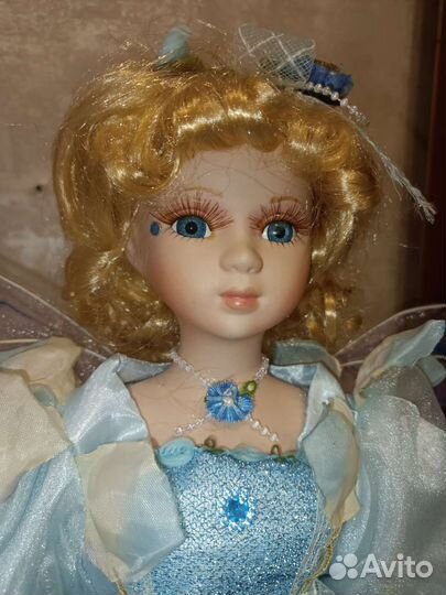 Кукла фарфоровая коллекционная