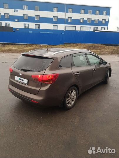 Kia Ceed 1.6 AT, 2018, 339 183 км