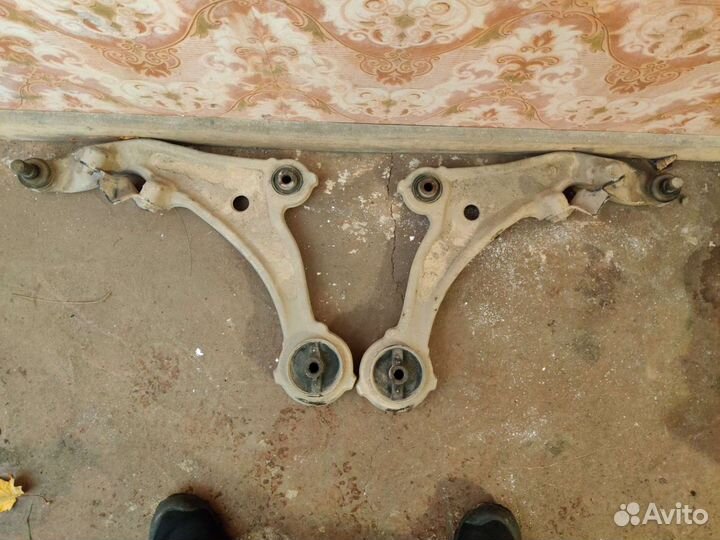 Рычаги передней подвески Nissan Murano Z51