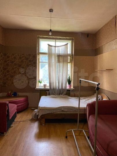 Комната 16 м² в 3-к., 2/5 эт.