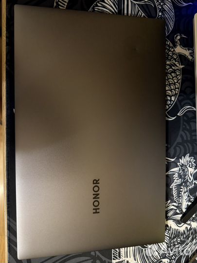 Honor MagicBook Pro 16 R5/8/512