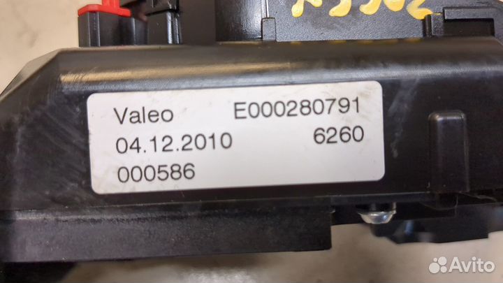 Переключатель поворотов и дворников BMW 5 F10, 201