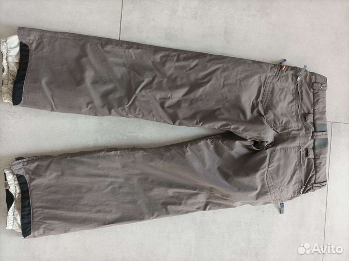 Брюки для сноуборда женские