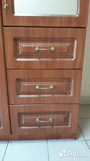 Прихожая Визит яблоня с чёрной патиной