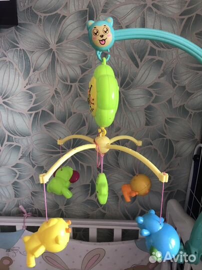 Детский мобиль
