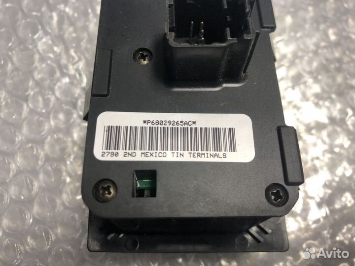 Переключатель света фар Jeep Grand Cherokee WK2