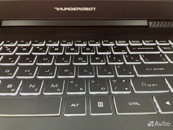 Игровой ноутбук ThundeRobot 911 Air D