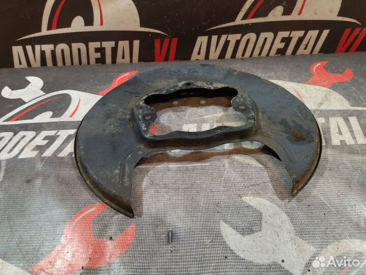 Пыльник тормозного диска Honda Civic 8 4D