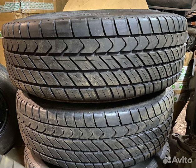 Летние колеса 255 720 R490 броневик Мерседес w222