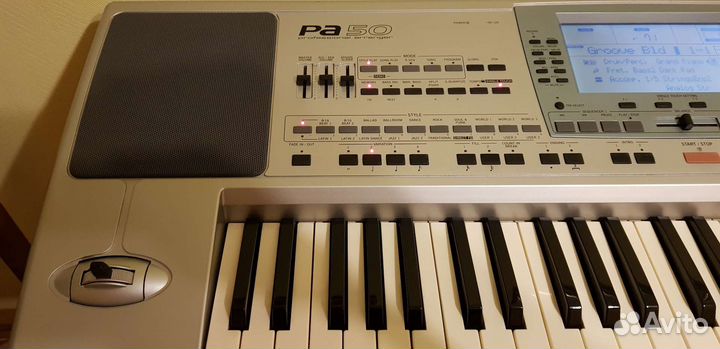 Синтезатор korg PA 50