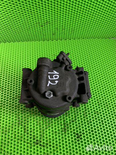 Компрессор кондиционера Hyundai NF- на запчасти