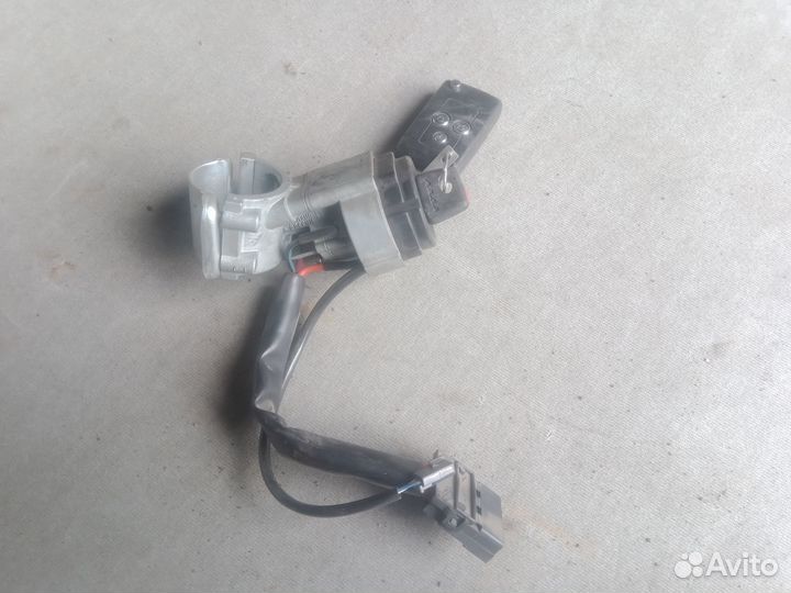 Замок зажигания Калина 1