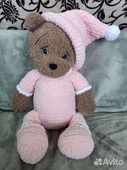 Вязанные игрушки Мишка с колпачком