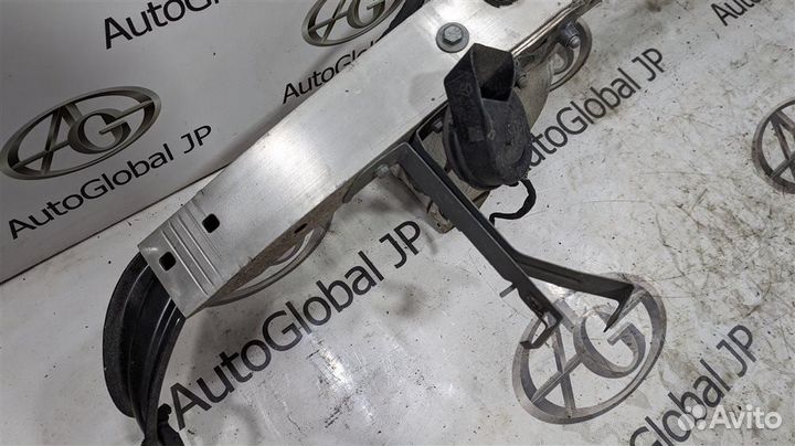 Усилитель переднего бампера Mercedes-Benz E-Class