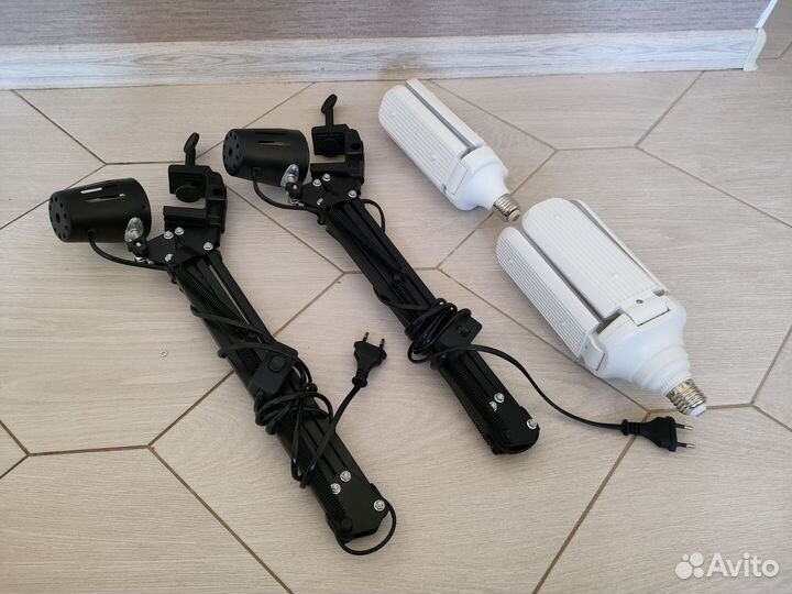 Светильник настольный на струбцине