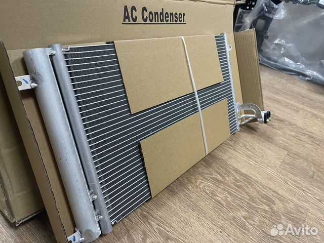 Радиатор кондиционера на Polo rapid fabia