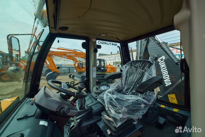 Экскаватор-погрузчик Cukurova 884, 2023