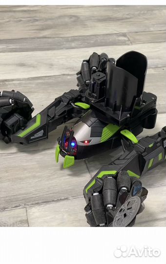 Машина на радиоуправлении новая
